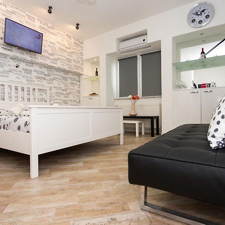 Imperial City Center - 1 Bedroom Apartment Bukarest Kültér fotó